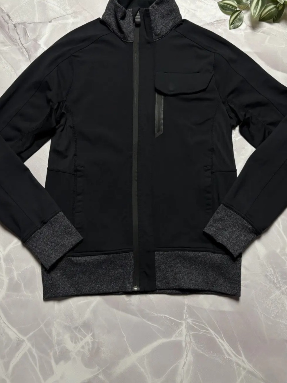 lululemon athletica Black Lightweight Luon-Blend Zip Jacket 20" pit- pit